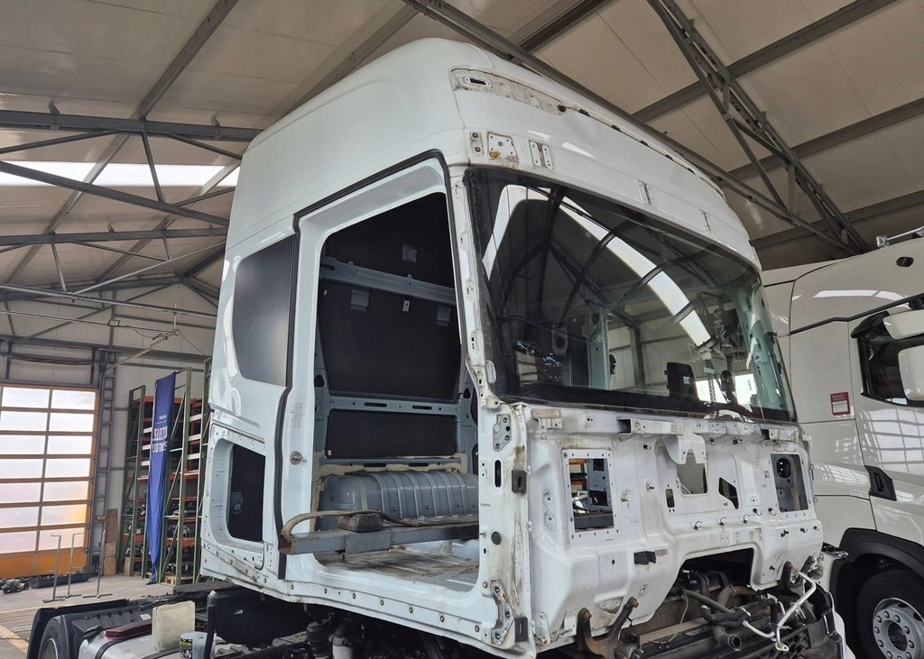 FORD GOŁA SZKIELET KABINY FORD F-MAX 500 TRUCKS EURO 6 - Førerhus: bilde 2 FORD GOŁA SZKIELET KABINY FORD F-MAX 500 TRUCKS EURO 6 - Førerhus: bilde 2