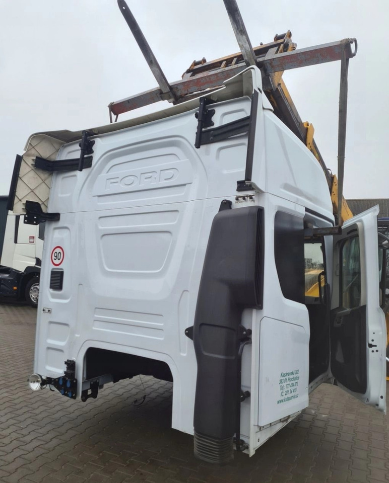 FORD KABINA KOMPLETNA FORD F-MAX TRUCKS CARGO 500 - Førerhus: bilde 5 FORD KABINA KOMPLETNA FORD F-MAX TRUCKS CARGO 500 - Førerhus: bilde 5
