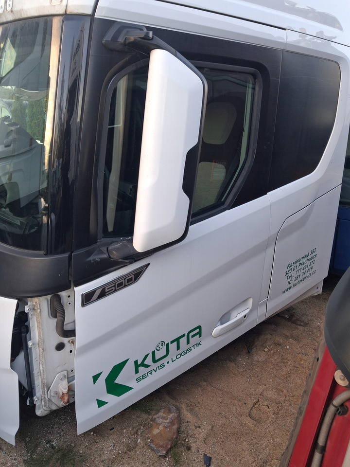 FORD KOMPLETNE LEWE FORD F-MAX 500 TRUCKS EURO 6 - Dør og deler: bilde 1 FORD KOMPLETNE LEWE FORD F-MAX 500 TRUCKS EURO 6 - Dør og deler: bilde 1