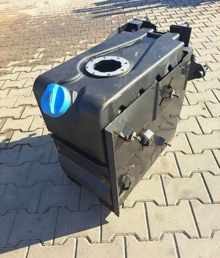 Ford F-MAX CARGO GC46-5J231-AG Ford F-MAX CARGO - AdBlue tank for Lastebil: bilde 1 Ford F-MAX CARGO GC46-5J231-AG Ford F-MAX CARGO - AdBlue tank for Lastebil: bilde 1