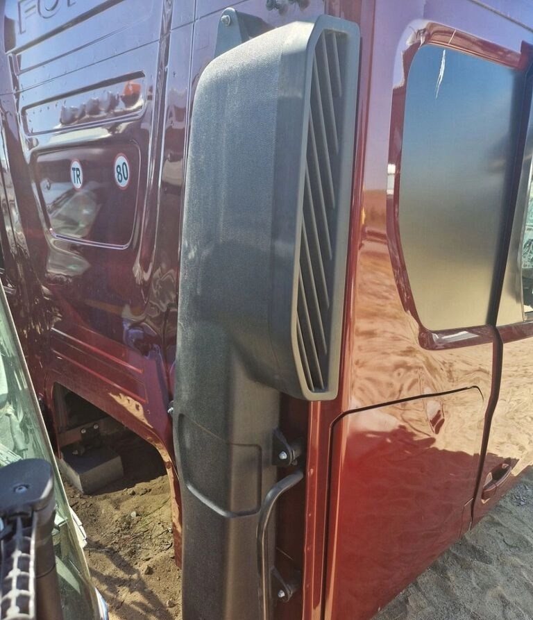 Ford F-MAX CARGO truck - Hytte luftfilter for Lastebil: bilde 2 Ford F-MAX CARGO truck - Hytte luftfilter for Lastebil: bilde 2