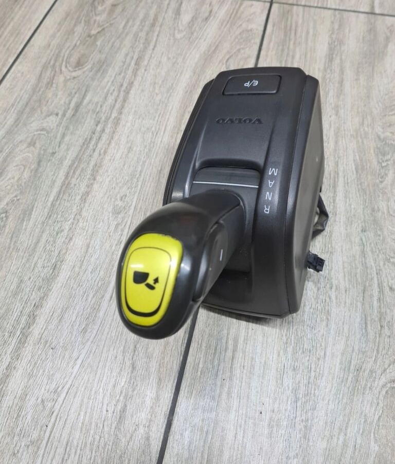 JOYSTICK ZMIANY BIEGÓW GAŁKA LEWAREK VOLVO FH 4 FM 4 FH 16 EURO 6 22647972 Volvo FH 4 FM 4 FH 16 EURO 6 22647972 Volvo VOLVO FH 4 FM 4 FH 16 EURO 6 22647972 - Girspak for Lastebil: bilde 1 JOYSTICK ZMIANY BIEGÓW GAŁKA LEWAREK VOLVO FH 4 FM 4 FH 16 EURO 6 22647972 Volvo FH 4 FM 4 FH 16 EURO 6 22647972 Volvo VOLVO FH 4 FM 4 FH 16 EURO 6 22647972 - Girspak for Lastebil: bilde 1