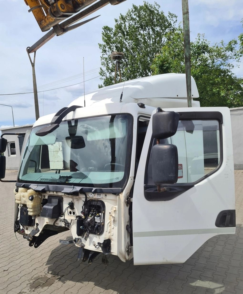 KOMPLETNA RENAULT GAMA D12 D EURO 6 NISKA - Førerhus: bilde 2 KOMPLETNA RENAULT GAMA D12 D EURO 6 NISKA - Førerhus: bilde 2