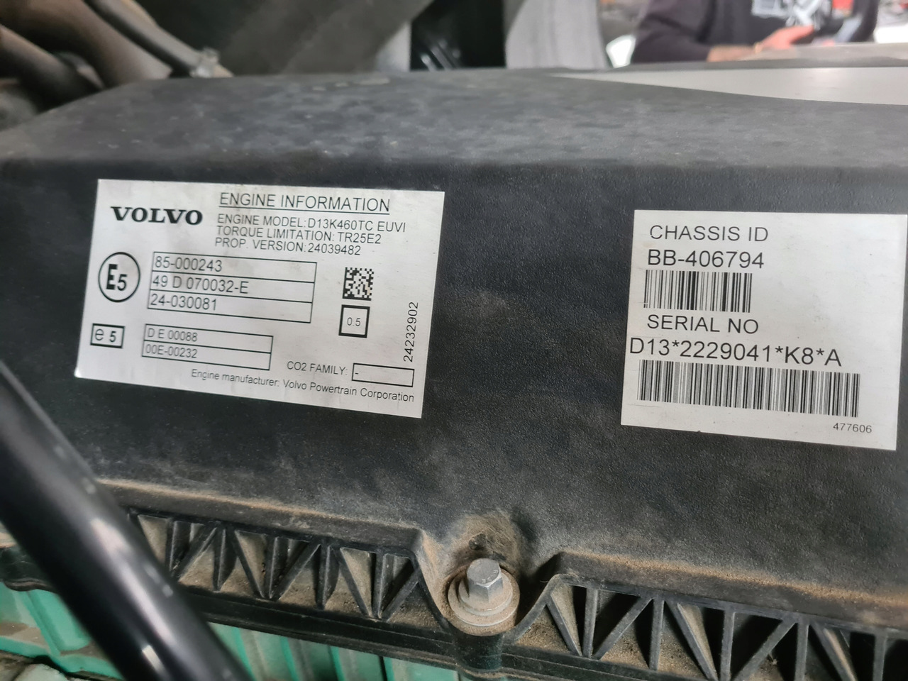 KOMPLETNY VOLVO FH 5 FM 5 D13K 460 TC EUVI K8 I-SAVE TR25E2 EURO 6 - Motor: bilde 4 KOMPLETNY VOLVO FH 5 FM 5 D13K 460 TC EUVI K8 I-SAVE TR25E2 EURO 6 - Motor: bilde 4