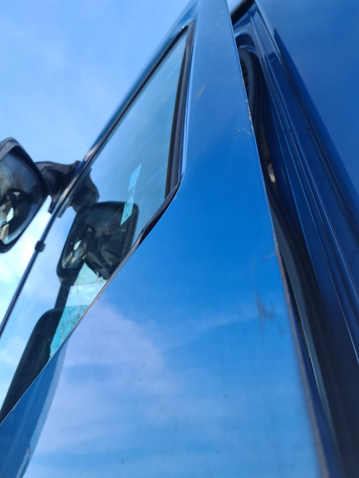 RENAULT DRZWI KOMPLETNE LEWE RENAULT GAMA T RANGE HIGH WYSOKA KABINA - Dør og deler for Lastebil: bilde 4 RENAULT DRZWI KOMPLETNE LEWE RENAULT GAMA T RANGE HIGH WYSOKA KABINA - Dør og deler for Lastebil: bilde 4