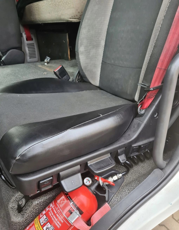 RENAULT PNEUMATYCZNY KIEROWCY - Sete: bilde 4 RENAULT PNEUMATYCZNY KIEROWCY - Sete: bilde 4