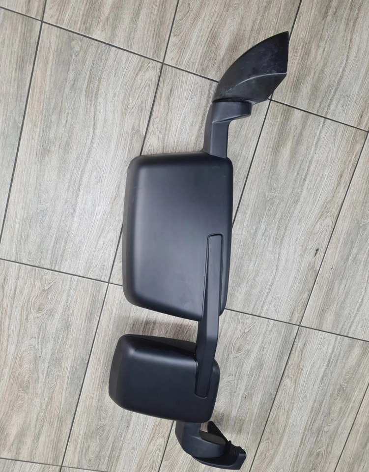 Renault GAMA T C K RANGE - Bakspeil: bilde 4 Renault GAMA T C K RANGE - Bakspeil: bilde 4