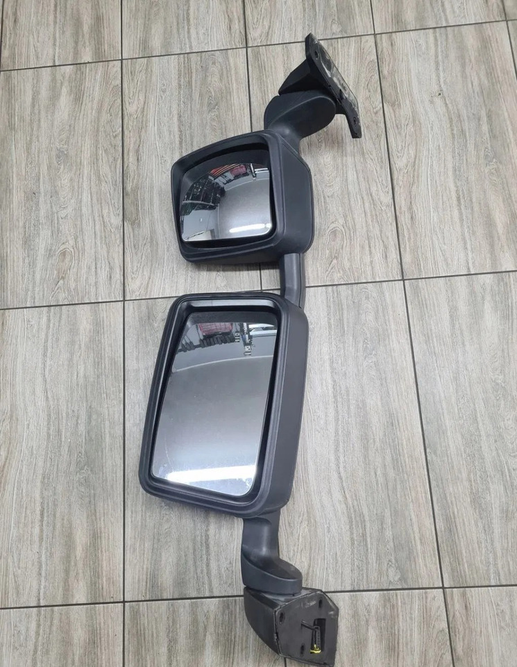 Renault GAMA T C K RANGE - Bakspeil: bilde 2 Renault GAMA T C K RANGE - Bakspeil: bilde 2