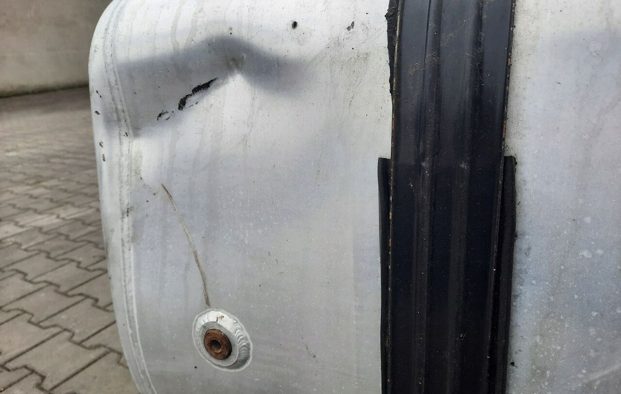 Renault ZBIORNIK PALIWA VOLVO FH4 FM4 FMX 100/70/70 21655306 - Drivstofftank for Lastebil: bilde 1 Renault ZBIORNIK PALIWA VOLVO FH4 FM4 FMX 100/70/70 21655306 - Drivstofftank for Lastebil: bilde 1