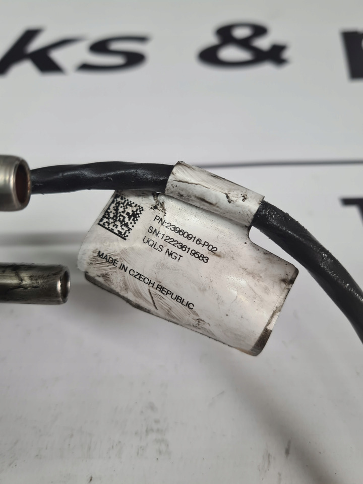 SMOK ADBLUE Z CZUJNIKIEM JAKOŚCI RENAULT GAMA VOLVO FH 4 LIFT FH 5 LOW DECK - Eksosanlegg for Lastebil: bilde 4 SMOK ADBLUE Z CZUJNIKIEM JAKOŚCI RENAULT GAMA VOLVO FH 4 LIFT FH 5 LOW DECK - Eksosanlegg for Lastebil: bilde 4