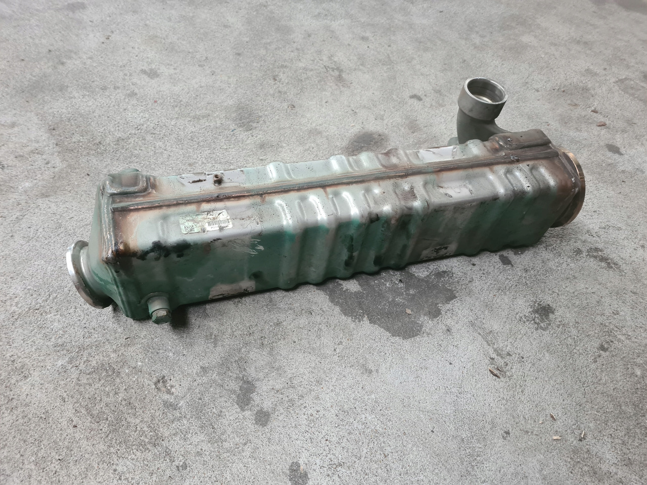 VOLVO CHŁODNICA CHŁODNICZKA SPALIN EGR VOLVO FH FM 4 FH FM 5 I-SAVE 21944868 - EGR-kjøler: bilde 2 VOLVO CHŁODNICA CHŁODNICZKA SPALIN EGR VOLVO FH FM 4 FH FM 5 I-SAVE 21944868 - EGR-kjøler: bilde 2