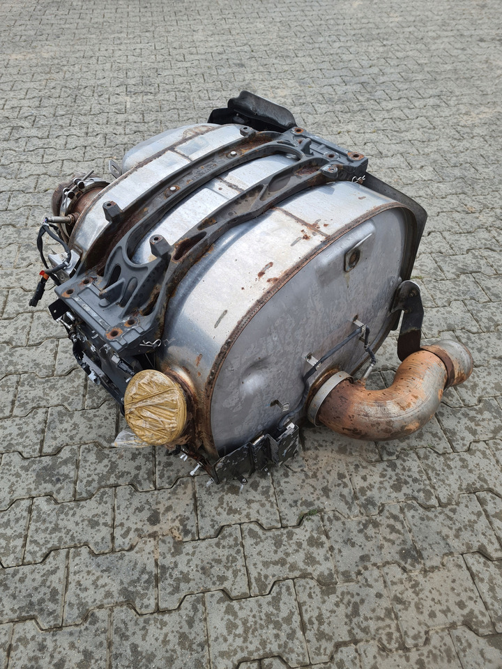 VOLVO KATALIZATOR TŁUMIK DPF FILTR KOMPLETNY VOLVO FH 4 FM 4 RENAULT GAMA T RANGE - Katalysator: bilde 4 VOLVO KATALIZATOR TŁUMIK DPF FILTR KOMPLETNY VOLVO FH 4 FM 4 RENAULT GAMA T RANGE - Katalysator: bilde 4