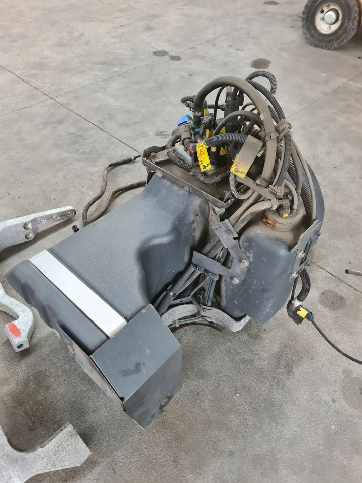 VOLVO ZBIORNIK POMPA WIĄZKA ADBLUE KOMPLET RENAULT GAMA T VOLVO FH 4 FM 4 - AdBlue tank: bilde 5 VOLVO ZBIORNIK POMPA WIĄZKA ADBLUE KOMPLET RENAULT GAMA T VOLVO FH 4 FM 4 - AdBlue tank: bilde 5