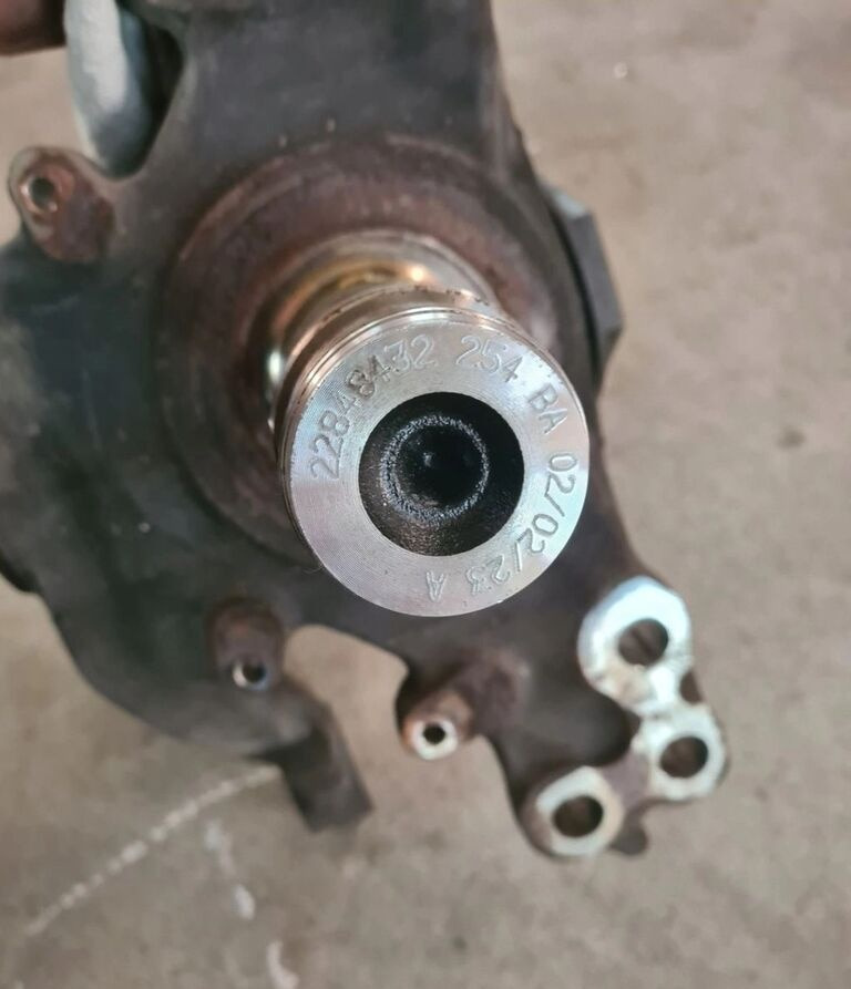 VOLVO ZWROTNICA LEWA VOLVO FH 4 FM 4 FH 5 FM 5 RENAULT GAMA T FI 58 22848432 - Hjulspindel for Lastebil: bilde 4 VOLVO ZWROTNICA LEWA VOLVO FH 4 FM 4 FH 5 FM 5 RENAULT GAMA T FI 58 22848432 - Hjulspindel for Lastebil: bilde 4