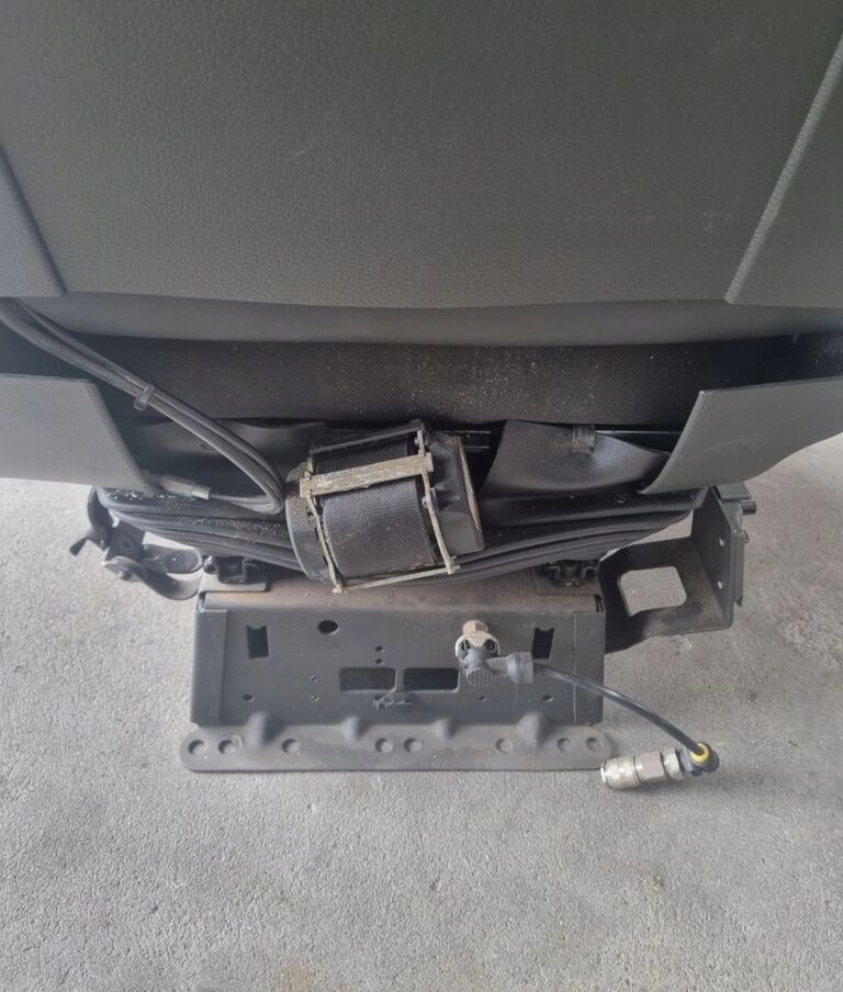 Volvo PNEUMATYCZNY   Volvo FH 4 FM 4 AUTOMAT - Sete for Lastebil: bilde 5 Volvo PNEUMATYCZNY   Volvo FH 4 FM 4 AUTOMAT - Sete for Lastebil: bilde 5