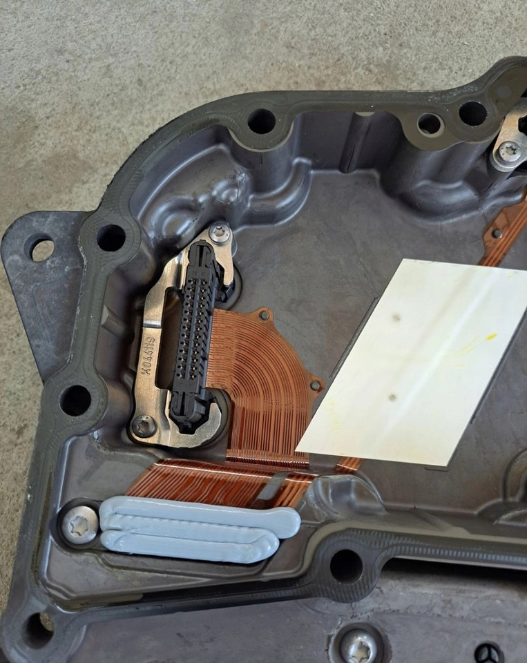 Girkasse og deler for Lastebil ZF ELEKTRONIKA WYBIERAKA SKRZYNI BIEGÓW ZF TRAXON 12TX2620 TD 0501337233 21034134 K023088: bilde 6 Girkasse og deler for Lastebil ZF ELEKTRONIKA WYBIERAKA SKRZYNI BIEGÓW ZF TRAXON 12TX2620 TD 0501337233 21034134 K023088: bilde 6