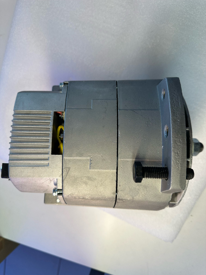 Woda Case combine - Dynamo for Lastebil: bilde 3 Woda Case combine - Dynamo for Lastebil: bilde 3