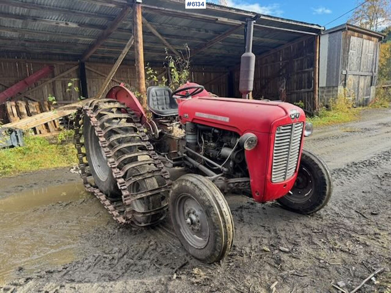 1973 Massey Ferguson 35 with tracks. WATCH VIDEO! - Traktor: bilde 3 1973 Massey Ferguson 35 with tracks. WATCH VIDEO! - Traktor: bilde 3
