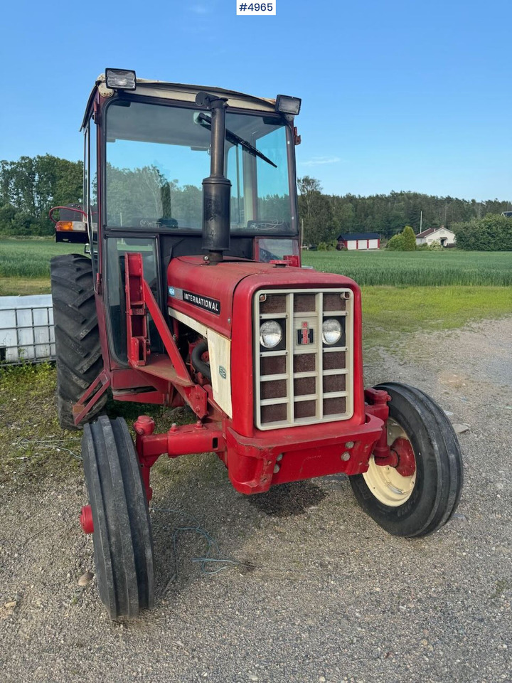 1977 International 454 4x2. Rep object. - Traktor: bilde 2 1977 International 454 4x2. Rep object. - Traktor: bilde 2