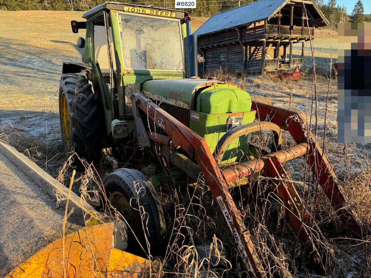 1977 John Deere 2030 w/ front loader. Repair object. - Traktor: bilde 5 1977 John Deere 2030 w/ front loader. Repair object. - Traktor: bilde 5