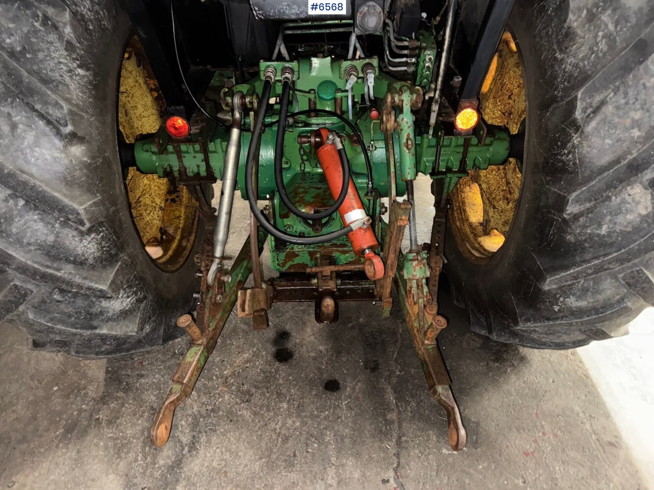 Leie  1980 John Deere 2140 w/ front loader. 1980 John Deere 2140 w/ front loader.: bilde 15
