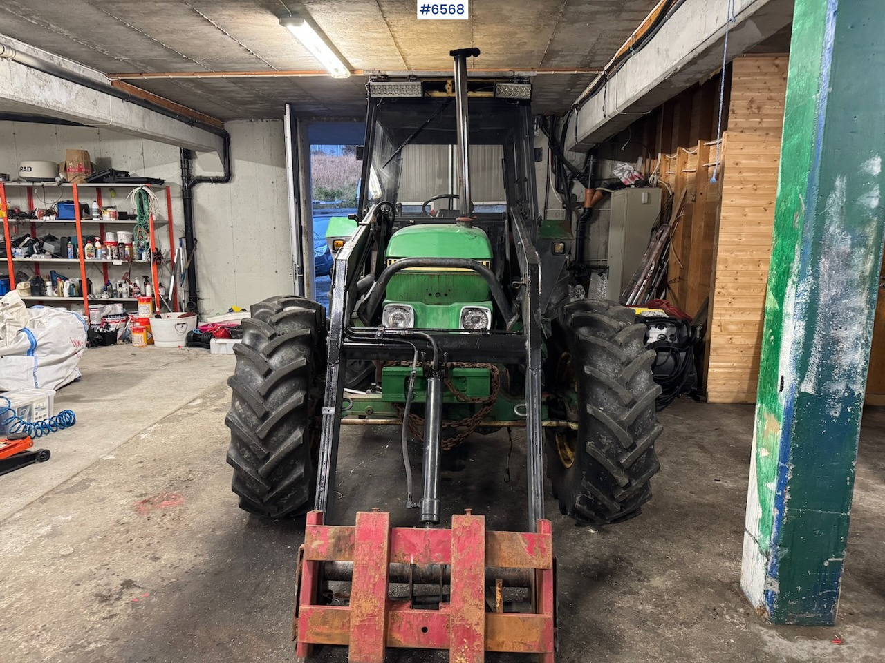 Leie  1980 John Deere 2140 w/ front loader. 1980 John Deere 2140 w/ front loader.: bilde 9