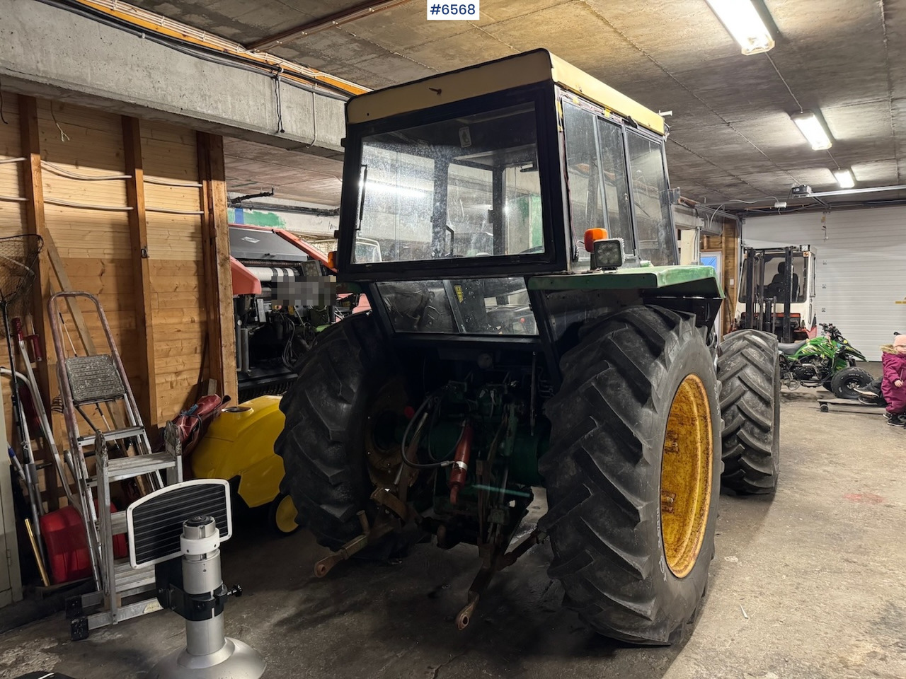 Leie  1980 John Deere 2140 w/ front loader. 1980 John Deere 2140 w/ front loader.: bilde 10