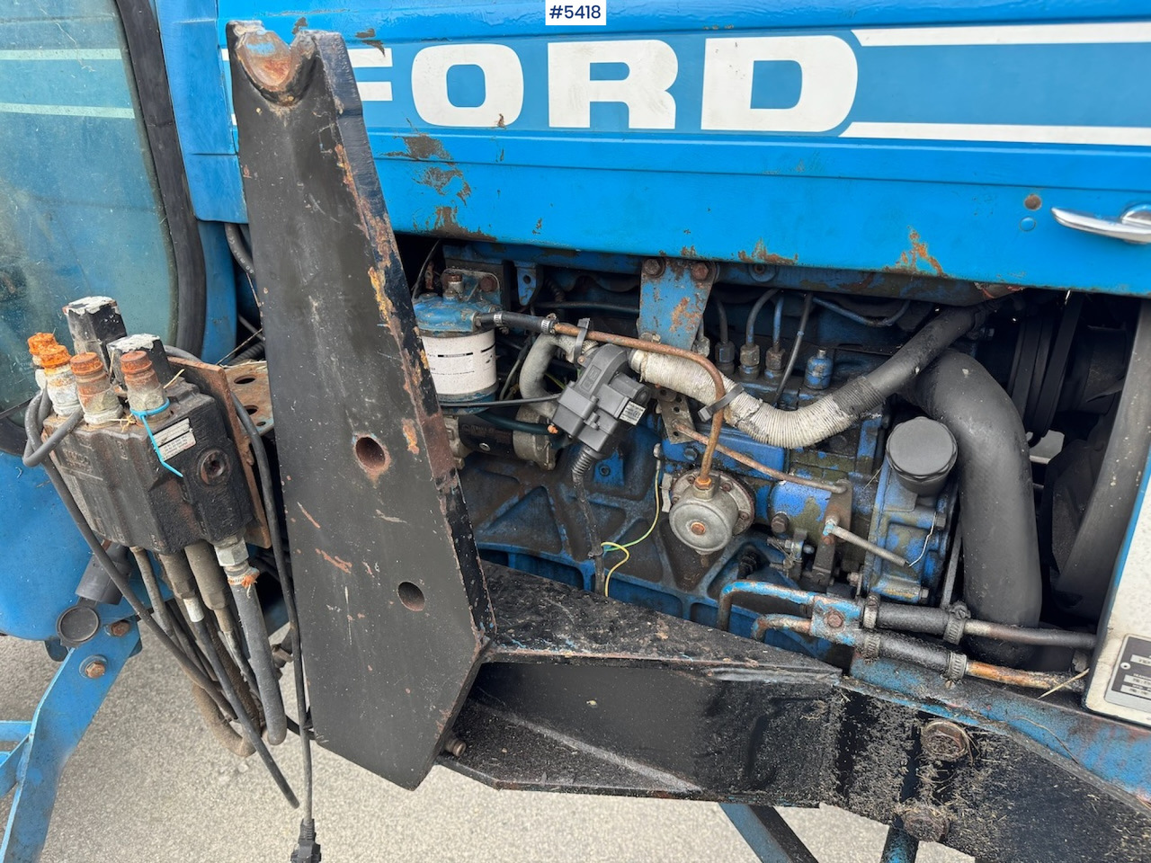 Traktor 1982 Ford 7610 w/ front loader.: bilde 11