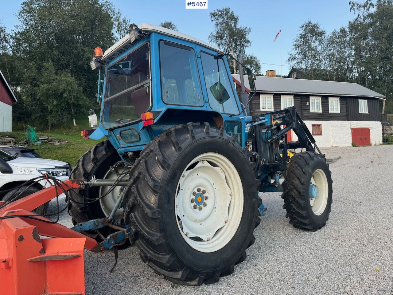1983 Ford 7710 4x4 w/ frontloader - Traktor: bilde 4 1983 Ford 7710 4x4 w/ frontloader - Traktor: bilde 4