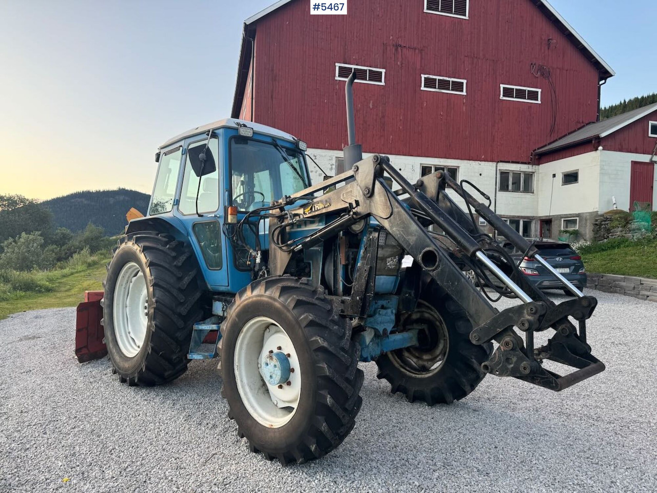 1983 Ford 7710 4x4 w/ frontloader - Traktor: bilde 2 1983 Ford 7710 4x4 w/ frontloader - Traktor: bilde 2