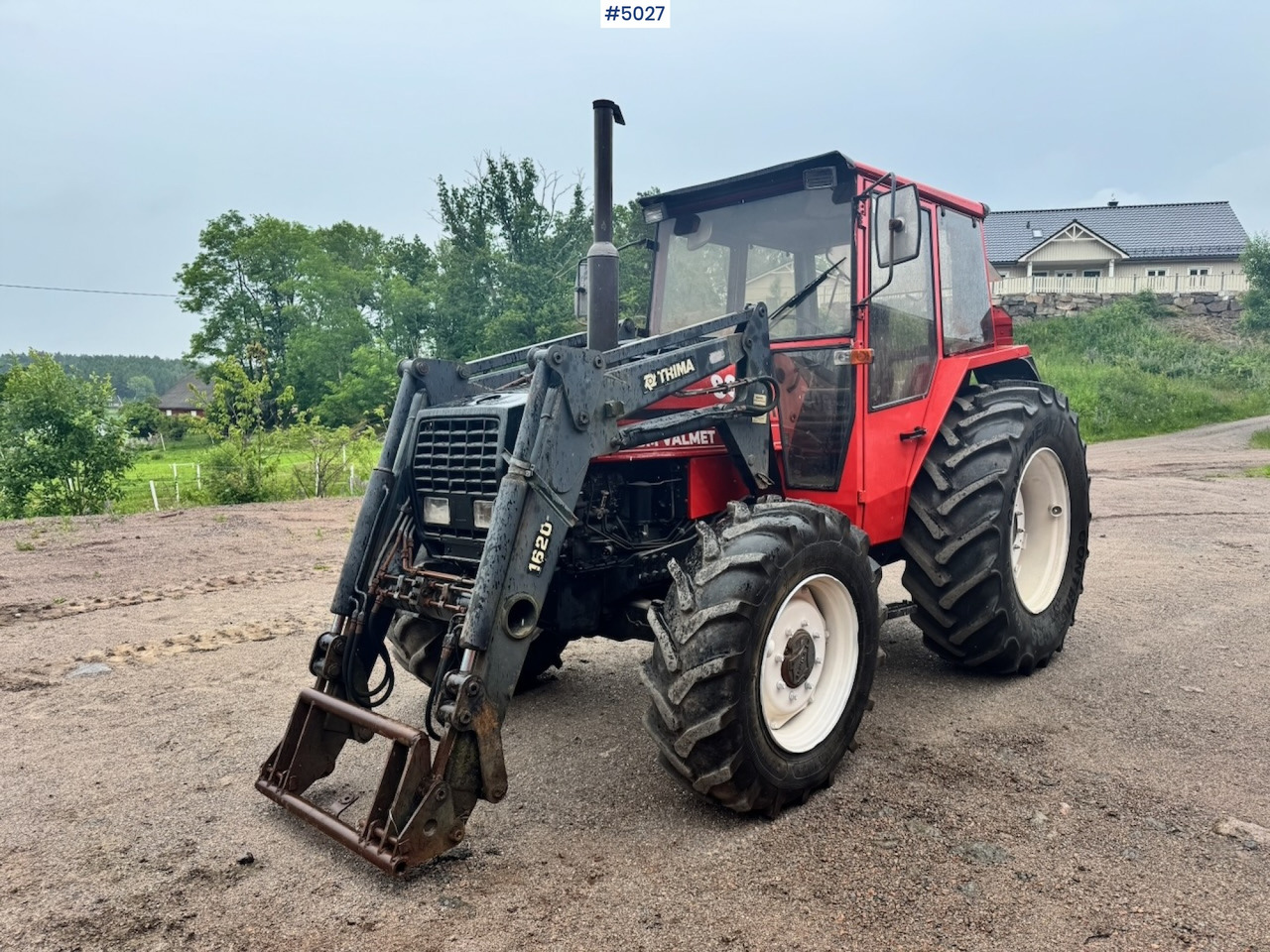 1985 Volvo Valmet 805 Turbo 4x4 w/ Front loader - Traktor: bilde 2 1985 Volvo Valmet 805 Turbo 4x4 w/ Front loader - Traktor: bilde 2