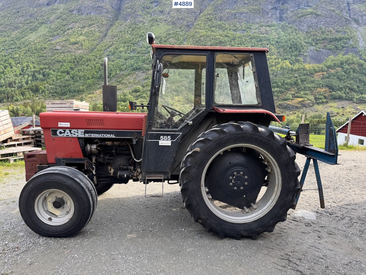1986 Case International 585 - Traktor: bilde 2 1986 Case International 585 - Traktor: bilde 2