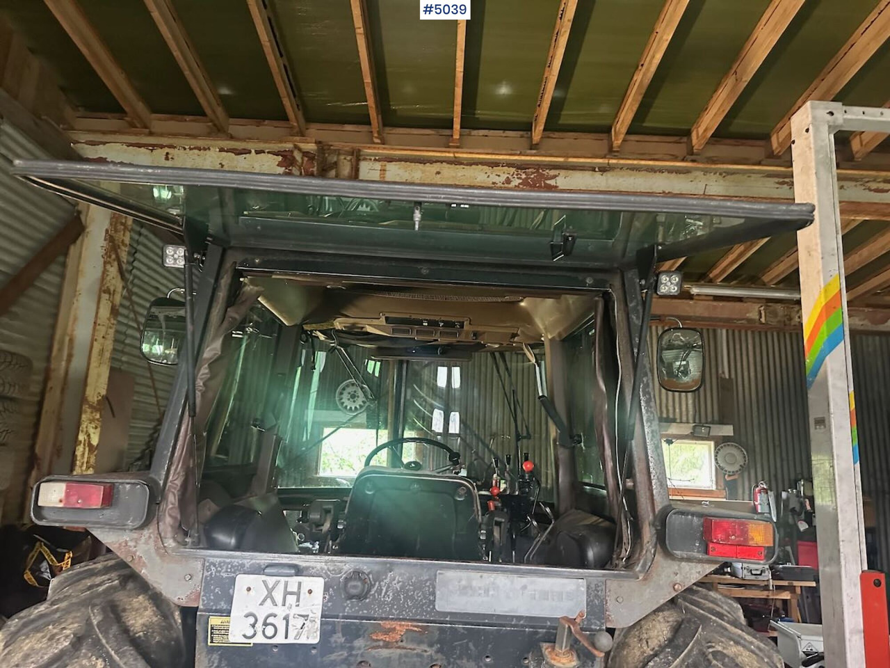 Traktor 1987 John Deere 2850 Synchron w/ front loader: bilde 28