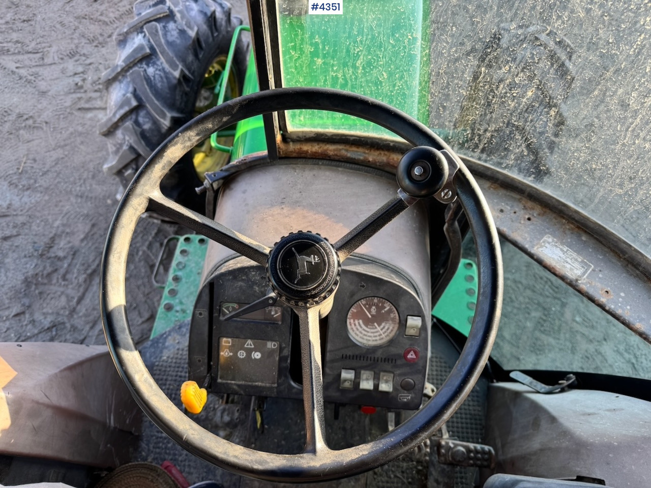 Traktor 1991 John Deere 2850 4x4 Synchron w/ front hydraulics.: bilde 15