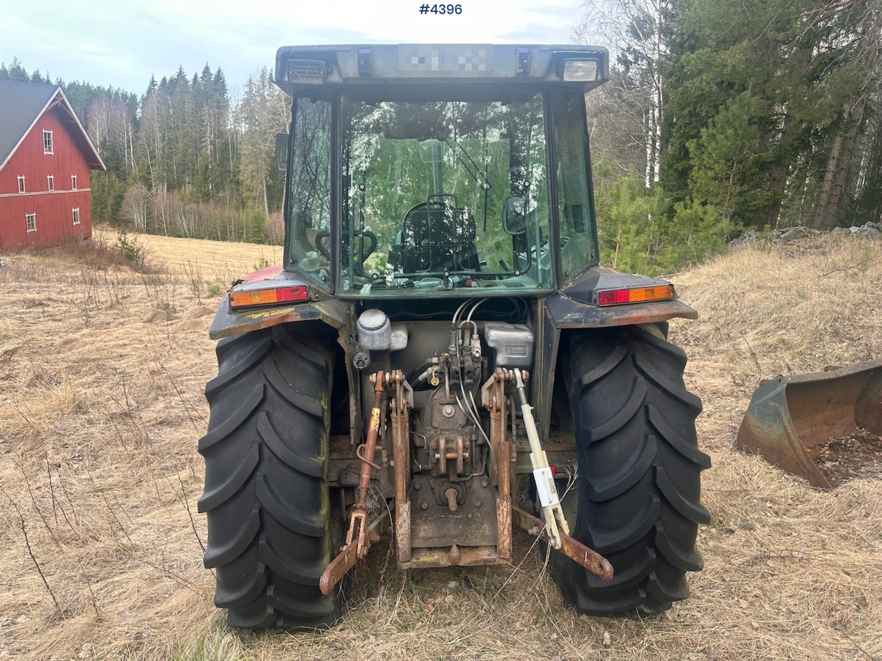 1991 Massey-Ferguson 3060 4x4 tractor. Rep. object - Traktor: bilde 5 1991 Massey-Ferguson 3060 4x4 tractor. Rep. object - Traktor: bilde 5