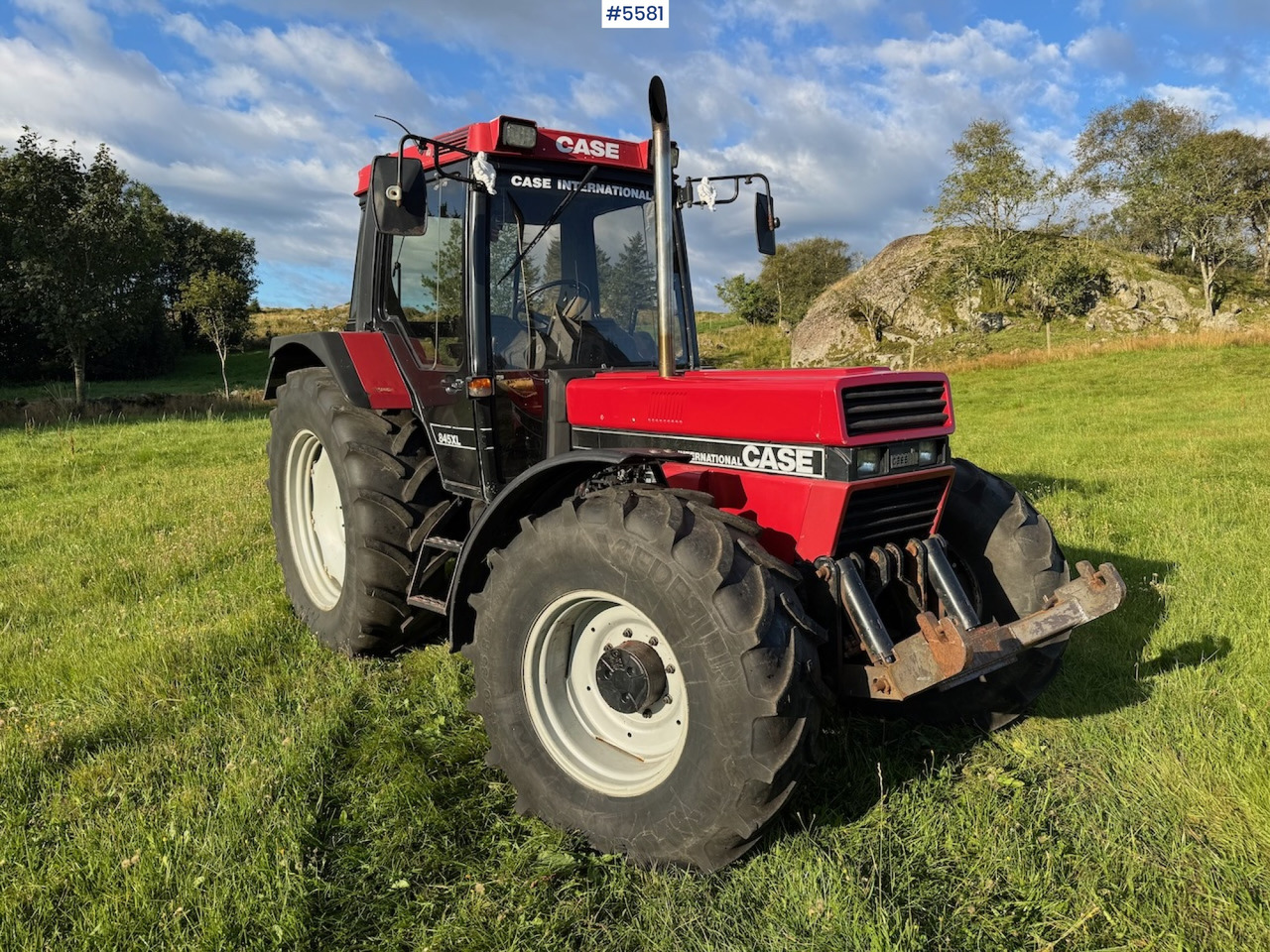 1992 Case IH 845 XL w/ front hydraulics - Traktor: bilde 1 1992 Case IH 845 XL w/ front hydraulics - Traktor: bilde 1