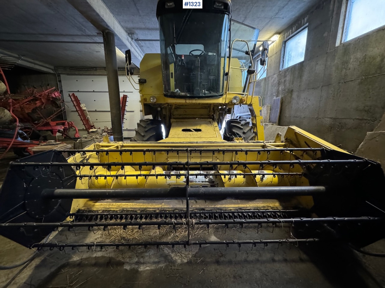 1992 New Holland TC52 Combine - Skurtresker: bilde 5 1992 New Holland TC52 Combine - Skurtresker: bilde 5