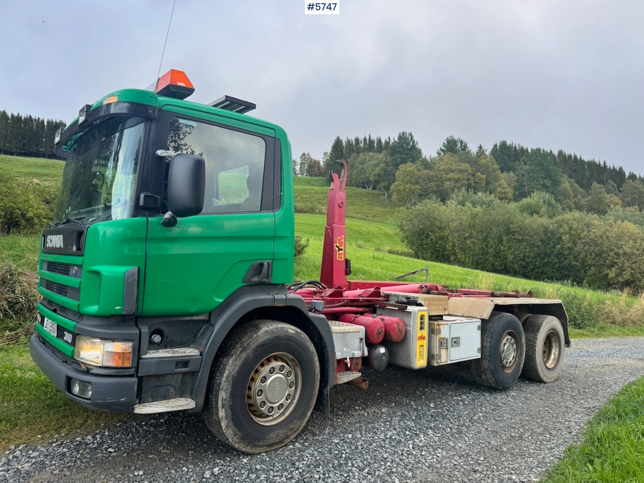1998 Scania 94D 310 Hook‑truck - Krokbil: bilde 3 1998 Scania 94D 310 Hook‑truck - Krokbil: bilde 3