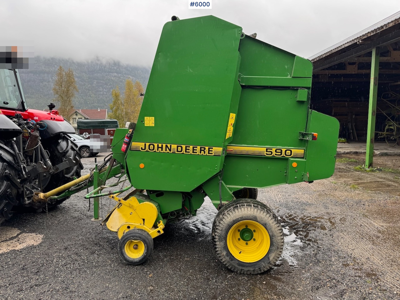 2000 John Deere 590 Round Baler. - Grasutstyr: bilde 2 2000 John Deere 590 Round Baler. - Grasutstyr: bilde 2