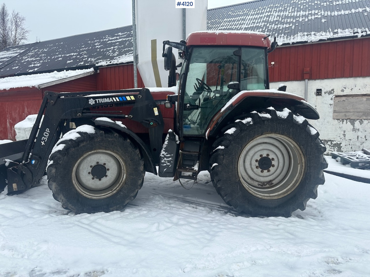 2002 CASE MX 135 MAXXUM 4x4 tractor with front loader. - Traktor: bilde 2 2002 CASE MX 135 MAXXUM 4x4 tractor with front loader. - Traktor: bilde 2