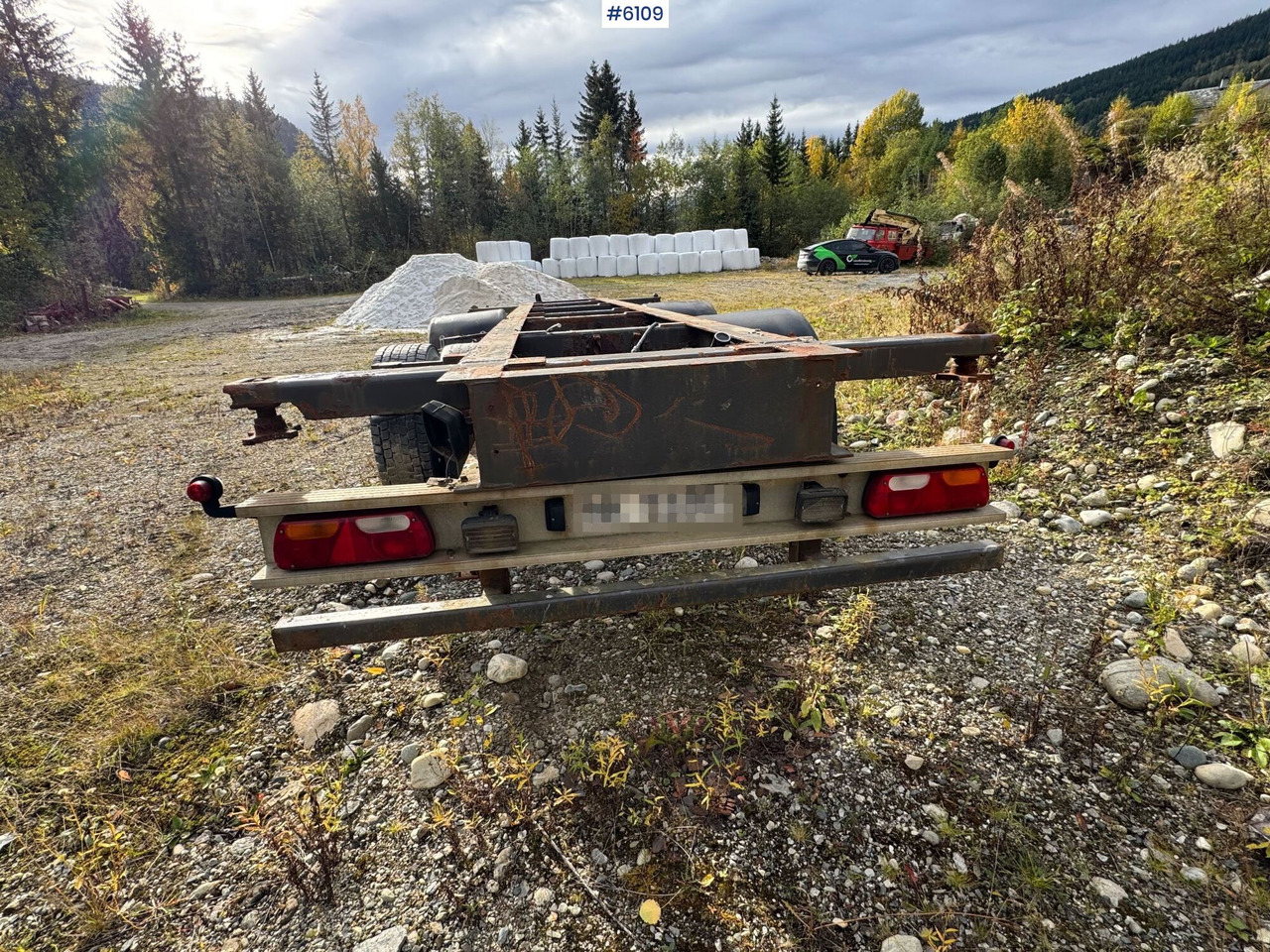 Lavloader tilhenger 2002 Istrail container trailer. Repair object.: bilde 8 Lavloader tilhenger 2002 Istrail container trailer. Repair object.: bilde 8