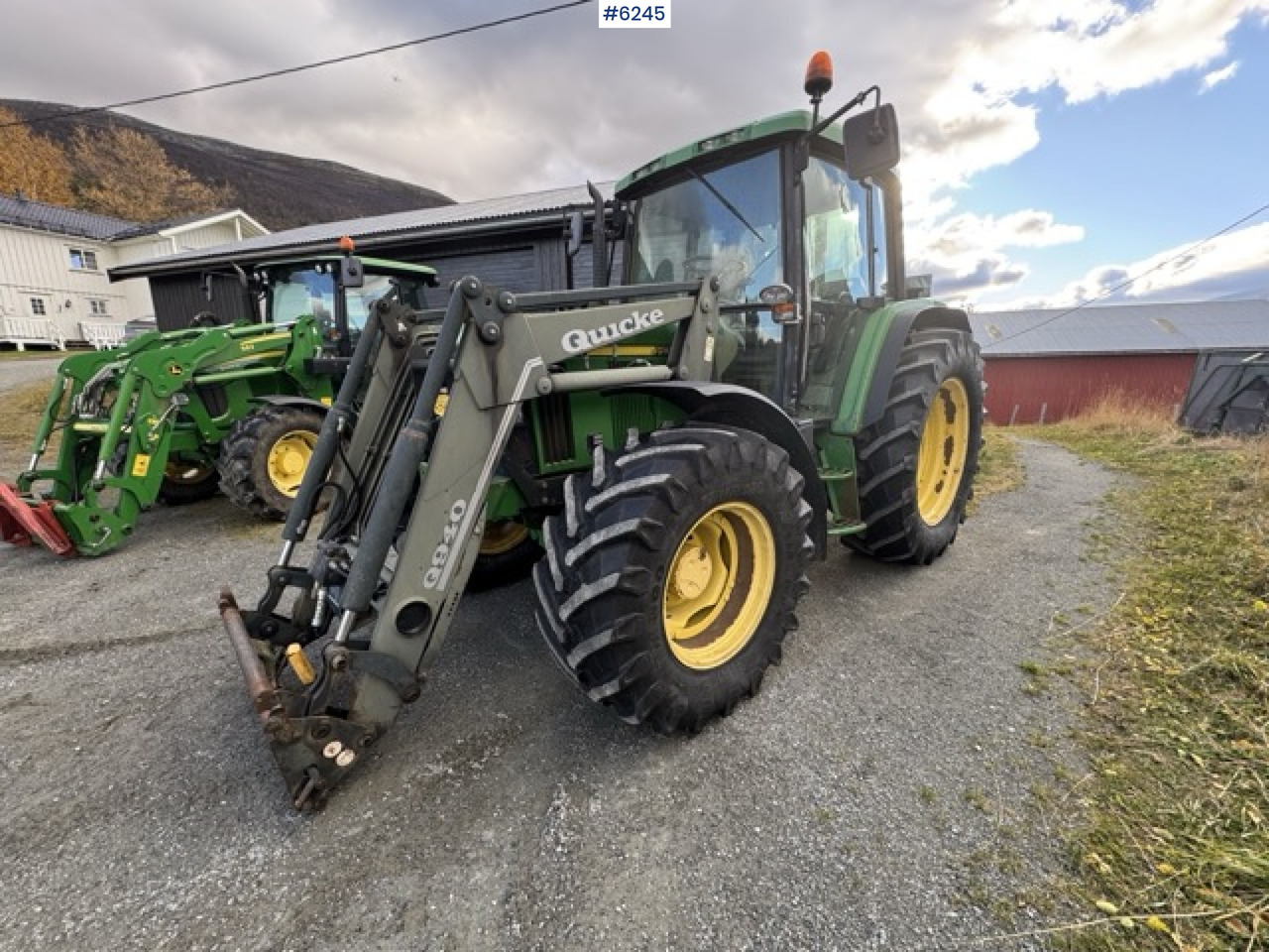 2002 John Deere 6310 with Loader (3rd Function) – SEE VIDEO! - Traktor: bilde 2 2002 John Deere 6310 with Loader (3rd Function) – SEE VIDEO! - Traktor: bilde 2
