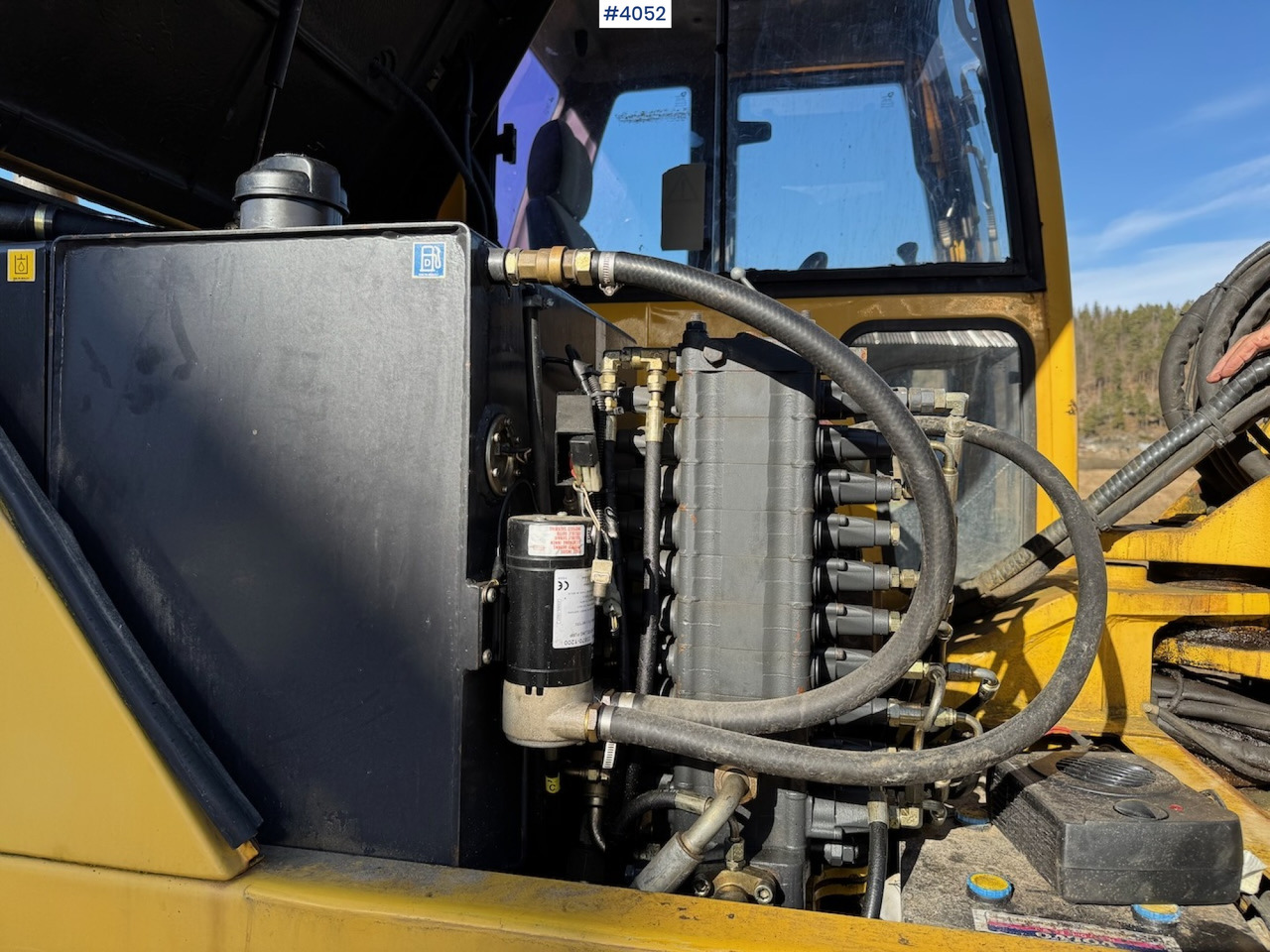 2004 Komatsu PW 110R - Gravemaskin: bilde 5 2004 Komatsu PW 110R - Gravemaskin: bilde 5