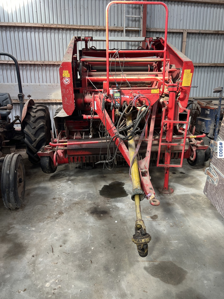 2005 Welger RP 235 press w/ net - Grasutstyr: bilde 2 2005 Welger RP 235 press w/ net - Grasutstyr: bilde 2