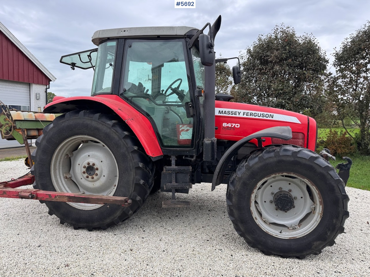 2006 Massey Ferguson 6470 w/ front hydraulics. - Traktor: bilde 1 2006 Massey Ferguson 6470 w/ front hydraulics. - Traktor: bilde 1