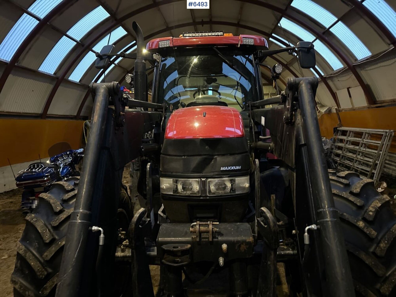 2007 CASE IH MXU 135 Pro 4x4 tractor w/ front loader. - Traktor: bilde 4 2007 CASE IH MXU 135 Pro 4x4 tractor w/ front loader. - Traktor: bilde 4