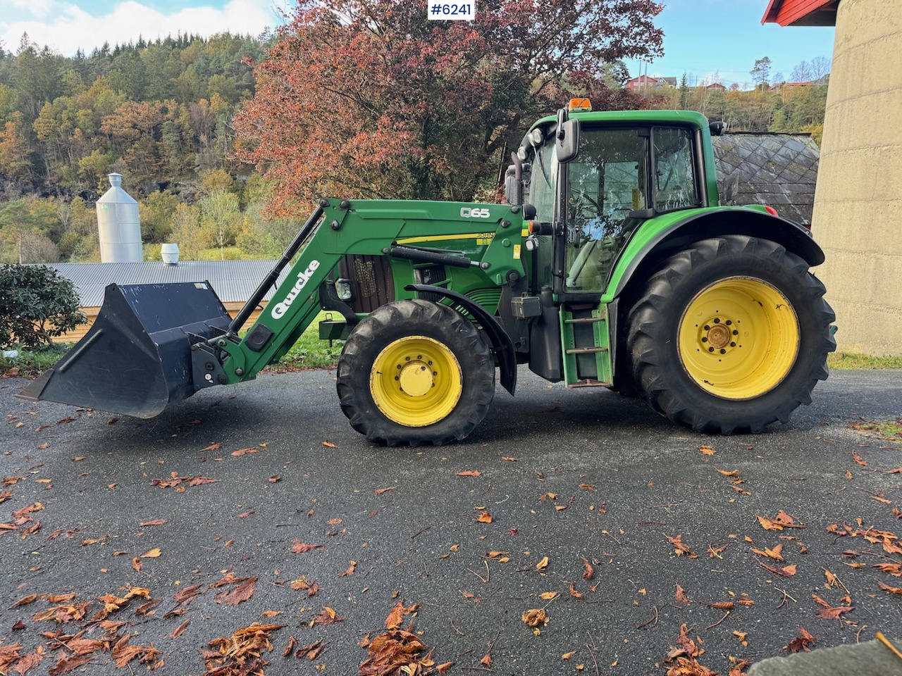 2007 John Deere 6530 w/ AutoPower and front loader. - Traktor: bilde 4 2007 John Deere 6530 w/ AutoPower and front loader. - Traktor: bilde 4