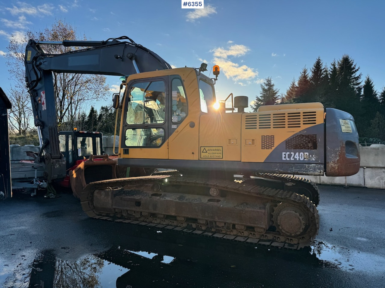 2007 Volvo EC 240 B NLC m/ 3 skuffer. - Gravemaskin: bilde 1 2007 Volvo EC 240 B NLC m/ 3 skuffer. - Gravemaskin: bilde 1