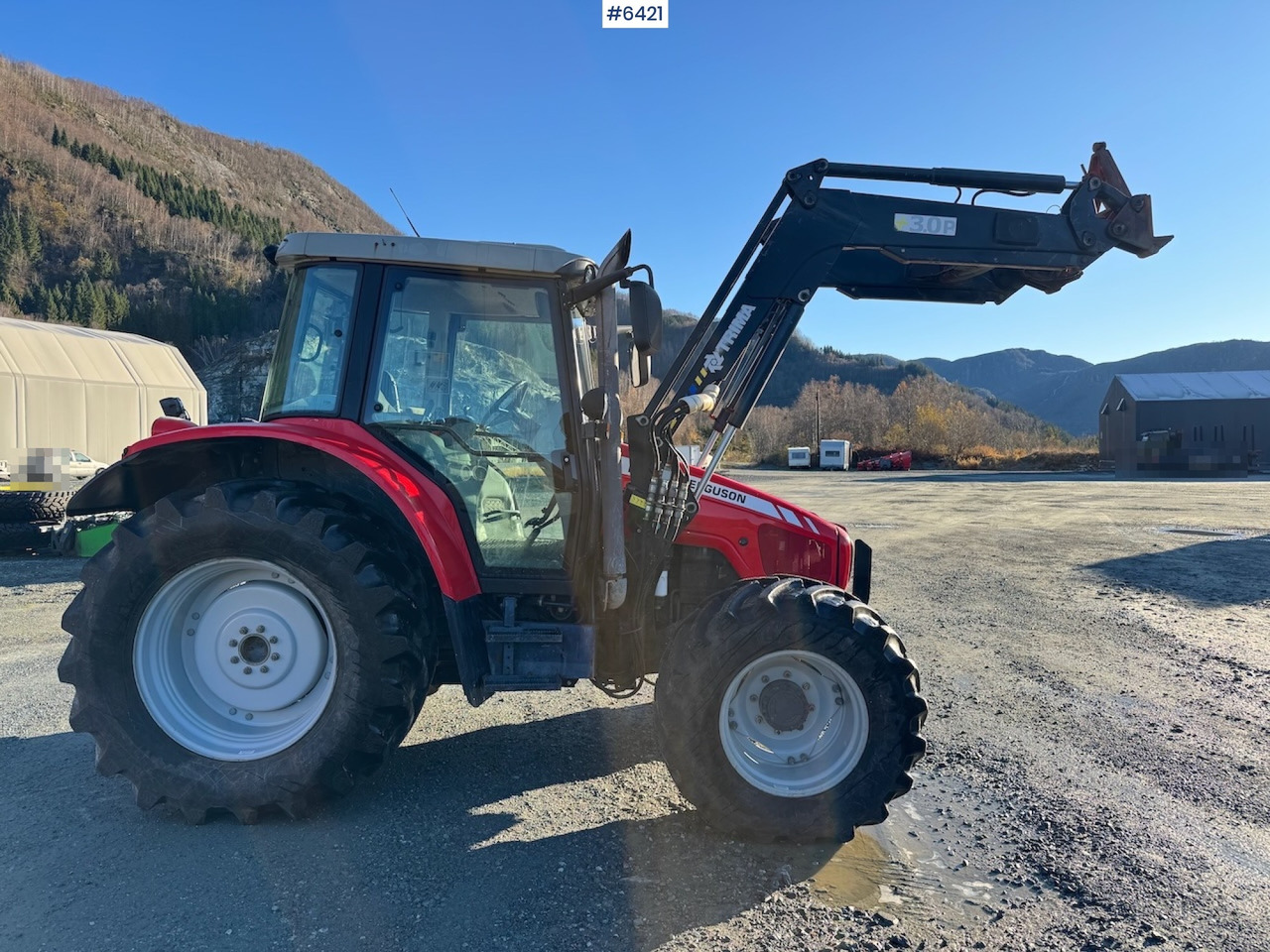 2009 Massey Ferguson 6455 Dyna-6 w/ front loader. - Traktor: bilde 3 2009 Massey Ferguson 6455 Dyna-6 w/ front loader. - Traktor: bilde 3
