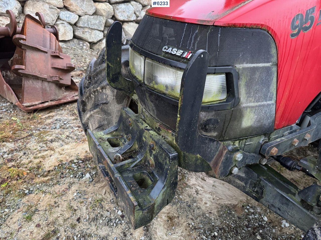 2010 Case IH JXU 95 w/ front loader. - Traktor: bilde 5 2010 Case IH JXU 95 w/ front loader. - Traktor: bilde 5